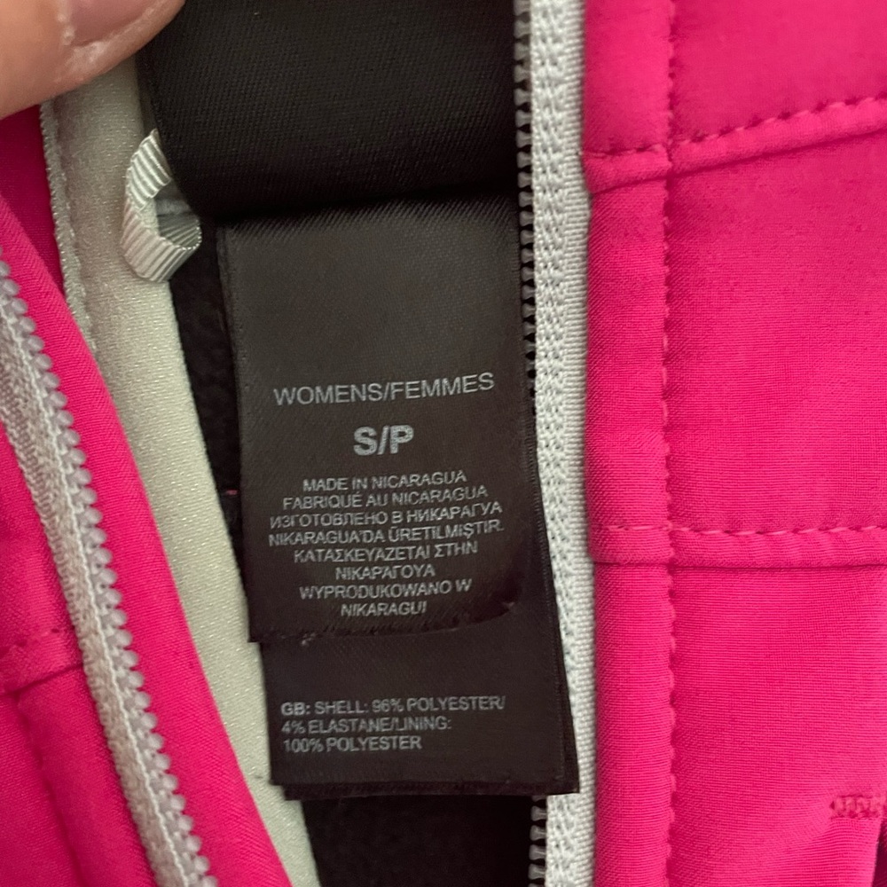 North Face Women’s Shell Jacket - image 4